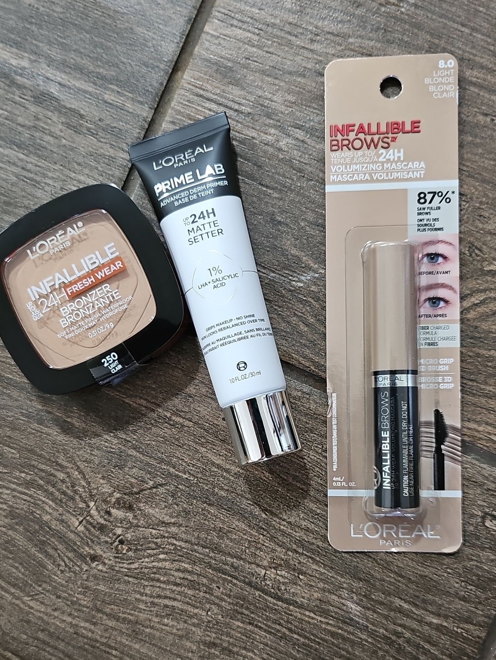 Makeup Bundle - Picture 2 of 8